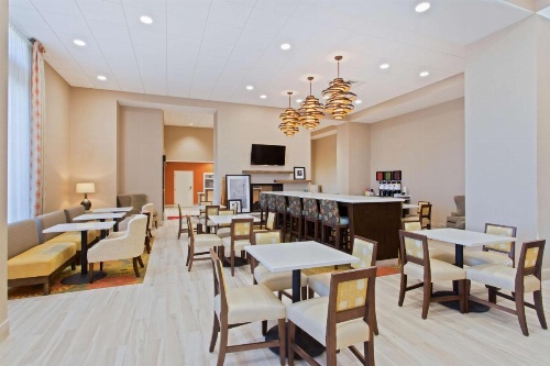Hampton Inn By Hilton Sault Ste Marie MI image 16